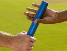 日本队不断突破！Scout连续三场比赛得分超过表现优异，观众掌声雷动