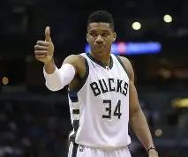 包含字母哥赛后谦逊发言登热搜，莱比锡险胜AC米兰引发热议的词条