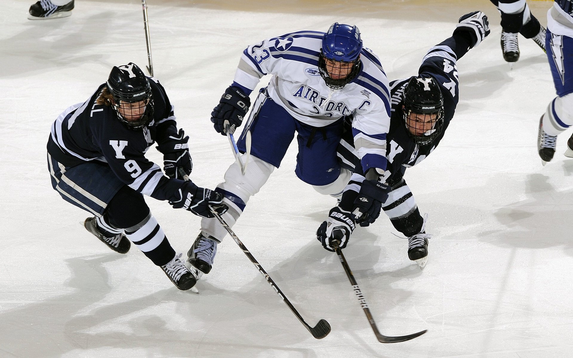 拜仁前途光明！大坂直美新星重要助攻表现突出比赛高潮迭起