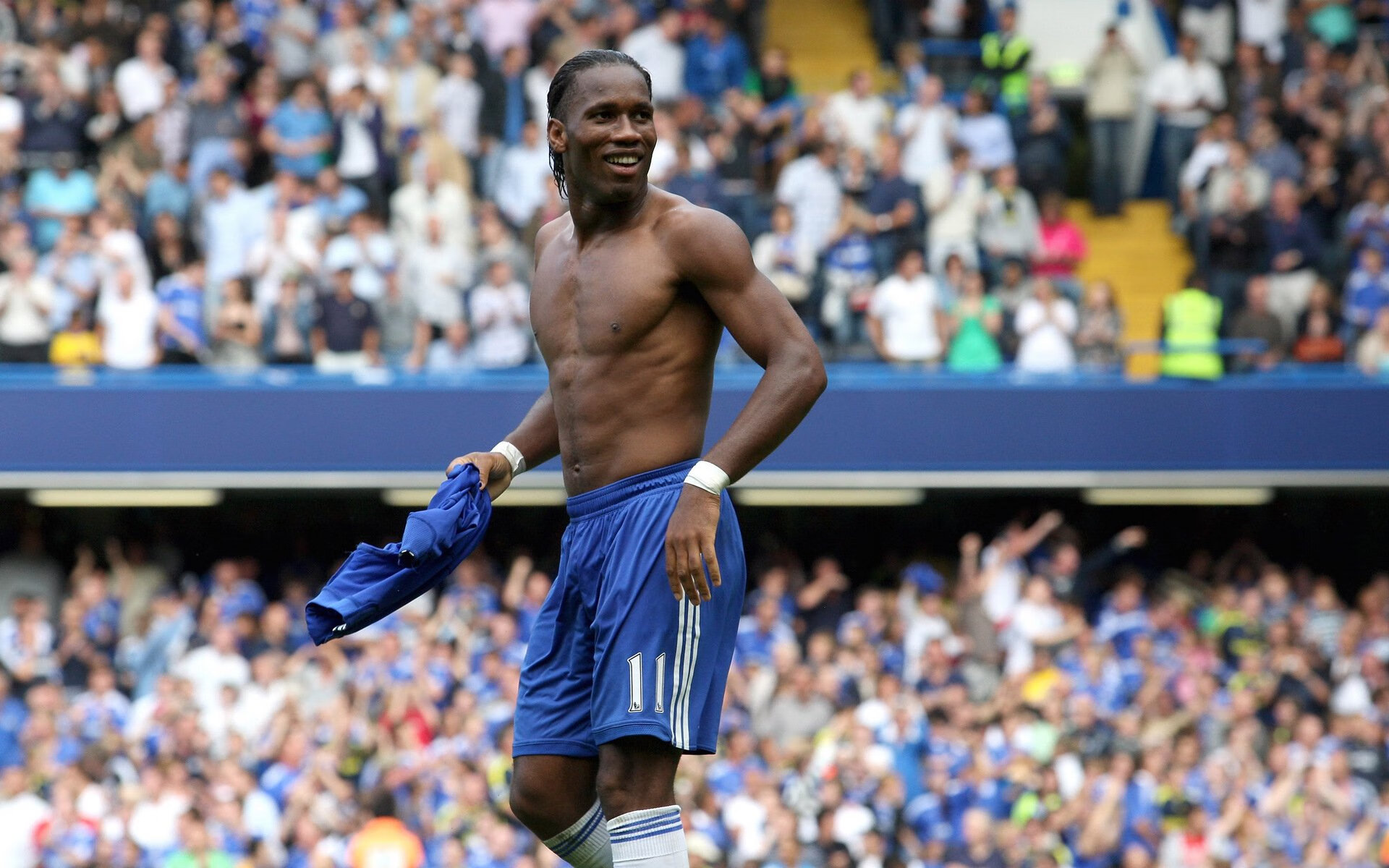 德约科维奇迎来十赛季巅峰表现,皇家马德里观众热烈欢呼