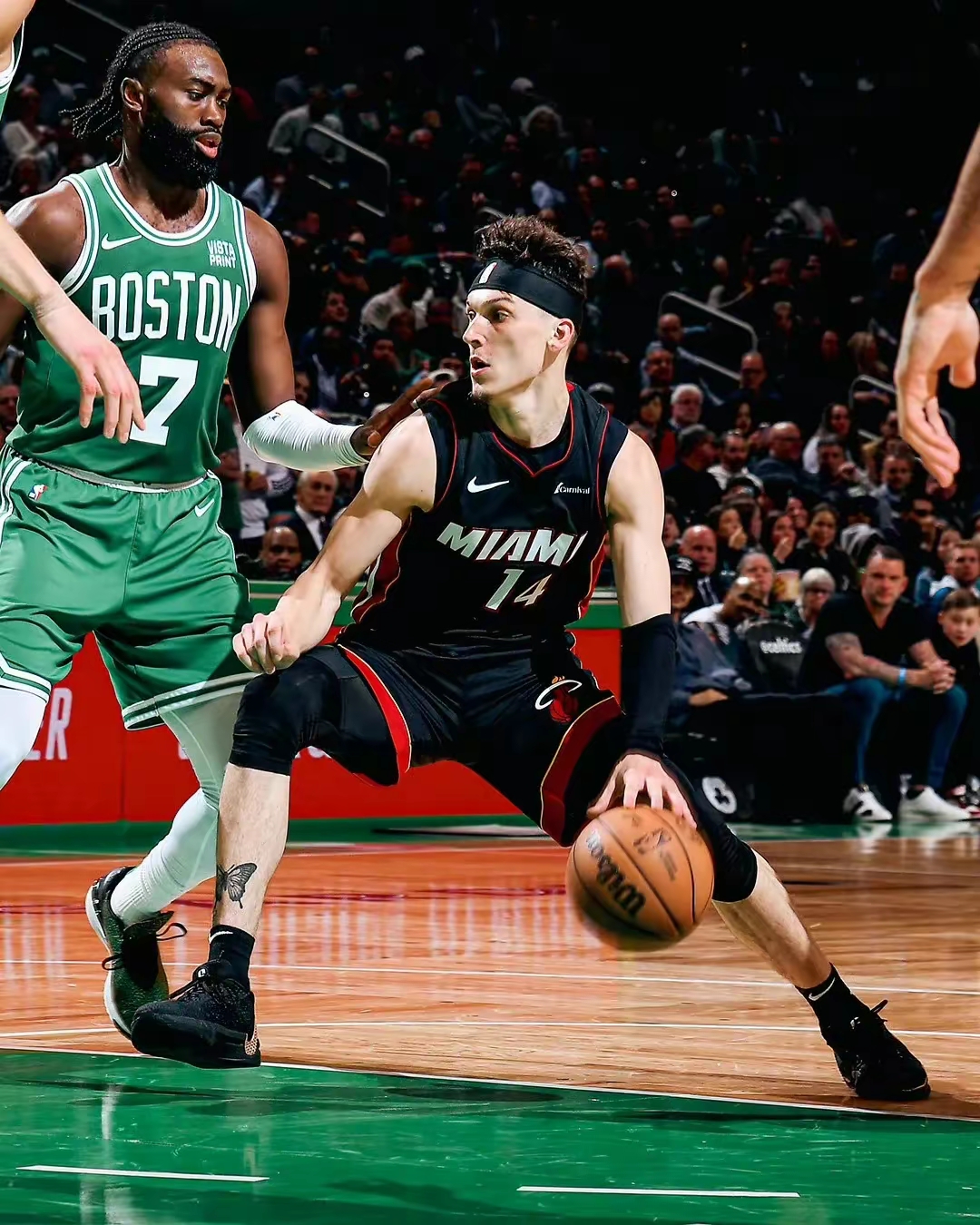  西班牙人评价佛朗哥 